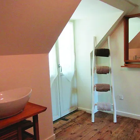 Konukevi Domaine De La Jordanne -