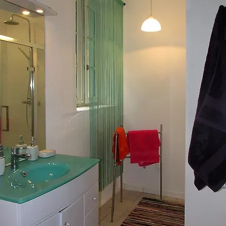 Domaine De La Jordanne - Гостевой дом *