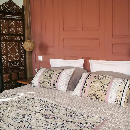 Domaine De La Jordanne - *