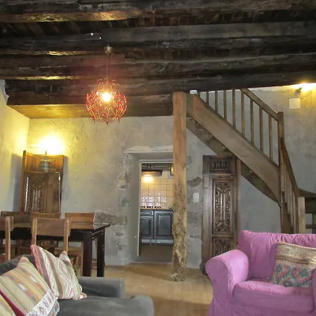 Konukevi Domaine De La Jordanne -