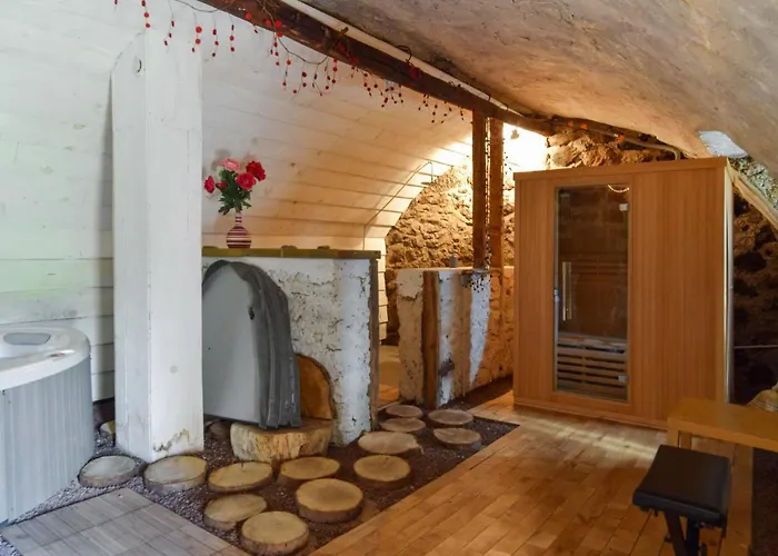 Guest house Domaine De La Jordanne - Saint-Cirgues-de-Jordanne