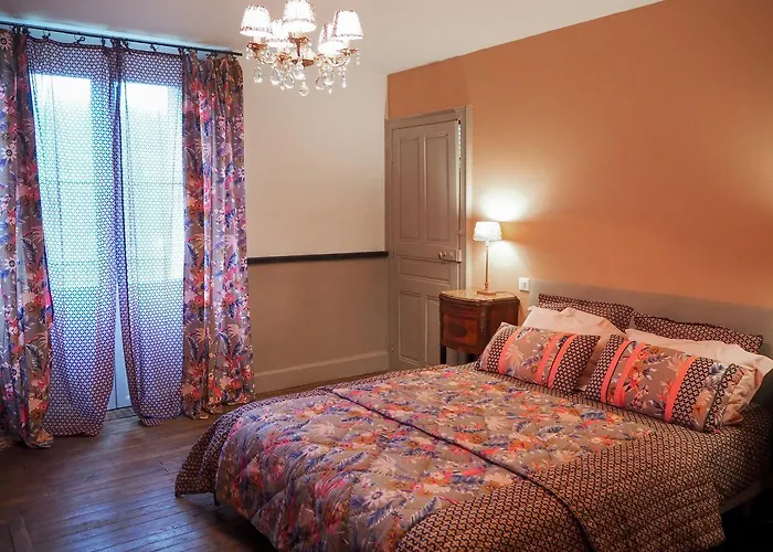 Guest house Domaine De La Jordanne - Saint-Cirgues-de-Jordanne